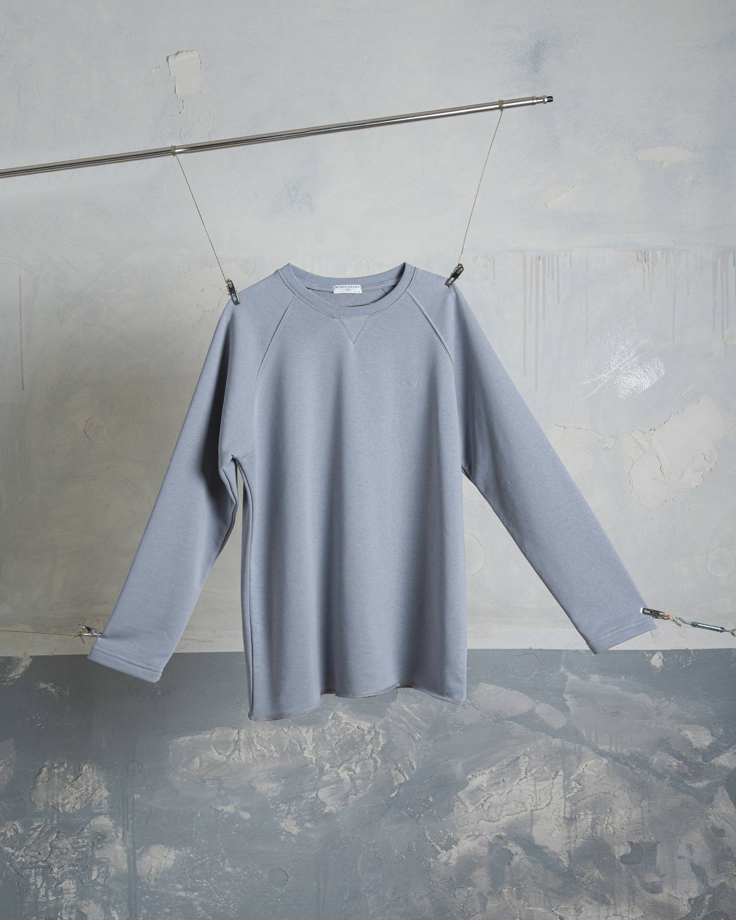 Timeless meets modern. Our new sweatshirt blends classic raglan design with ultra-soft French Terry and clean lines, for comfort that looks as good as it feels.