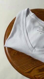 Meet the new Base V-Neck.
Cleaner. Softer. Built for all-day wear.
The kind of essential you don’t notice until it’s missing.