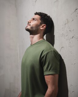 Our classic tee, now in green. Lightweight, comfortable, and made for summer