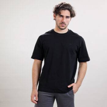 Black Tee - oversized