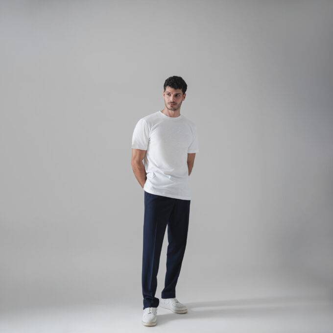 Minimalist Tee / Crewneck / White