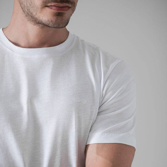 Minimalist Tee / Crewneck / White