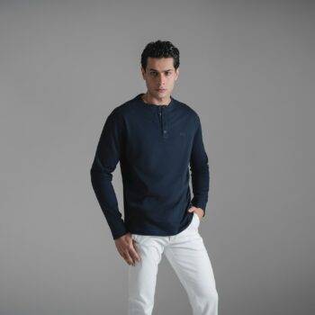 Henley T-shirt / Navy