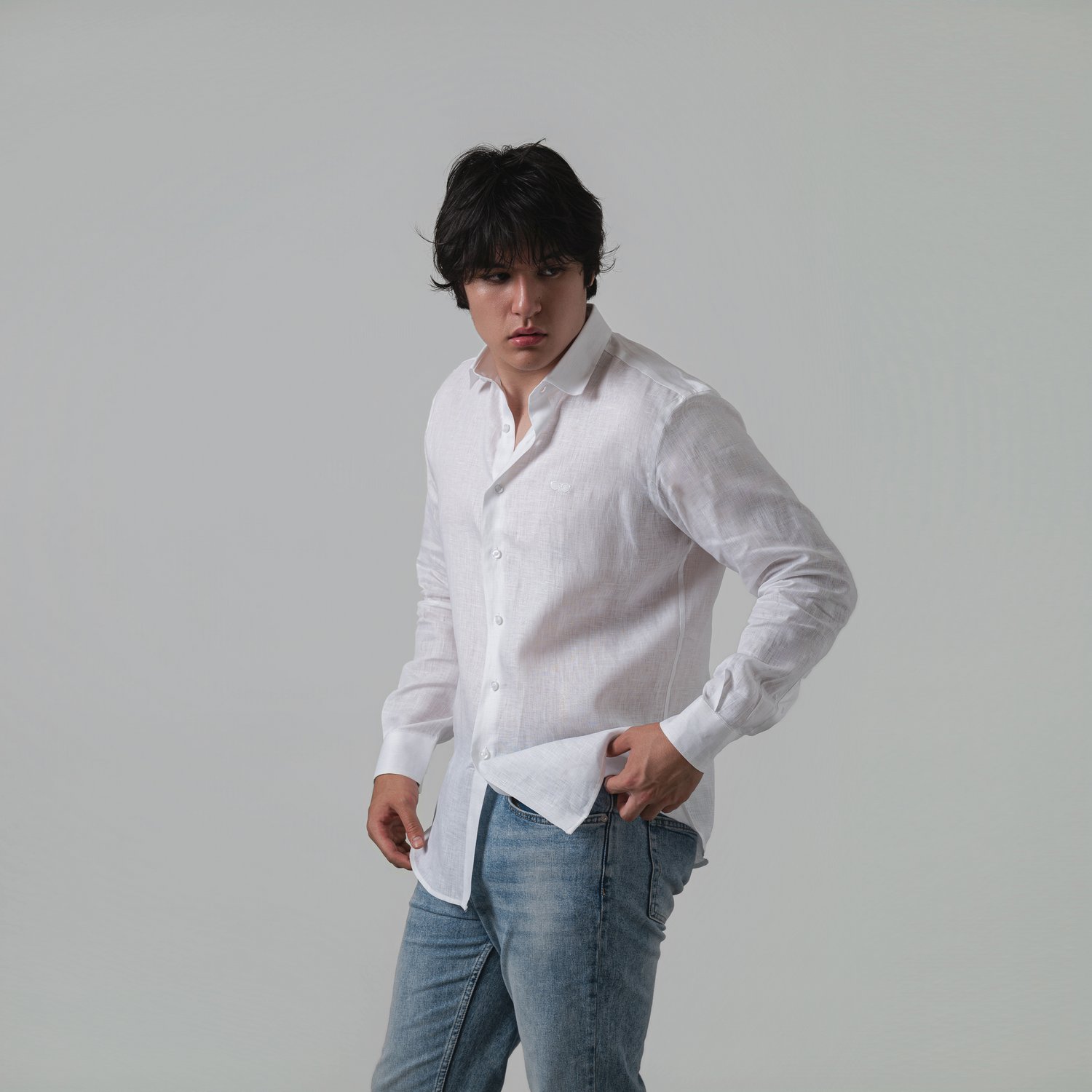 Essential Linen Shirts / White